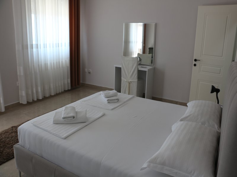 Double Room with Terrace 2