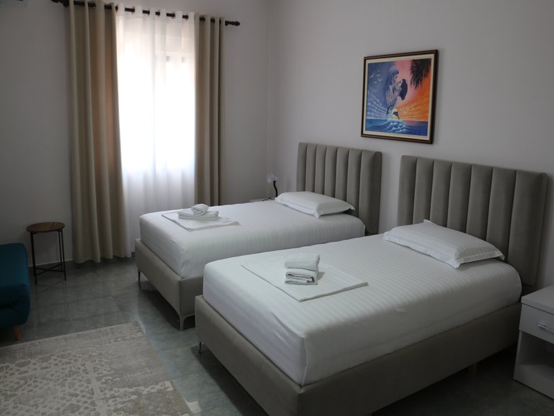 Twin Room 6