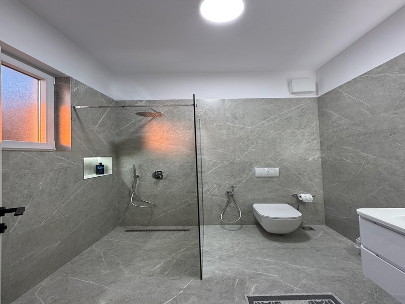 Deluxe Double Room 4